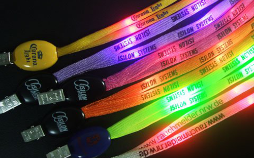 Lanyard LED parpadeando